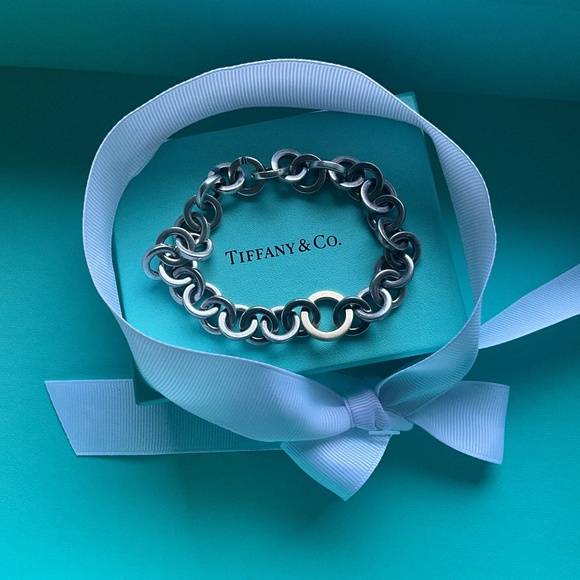 Tiffany & Co Gold Circle Bracelet - Picture 1 of 5